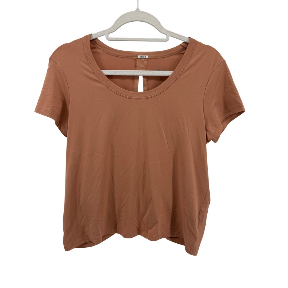 Freely Women's Medium Neutral Basic Twist Back Short Sleeve Athleisure Top
